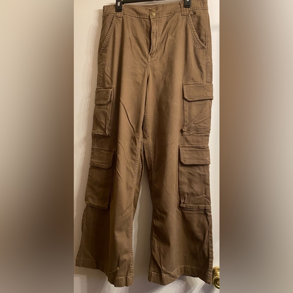 Arizona Jeans JC Penney Cargo Pants Jr’s size 13 Brown 8Pockets Cotton Spandex